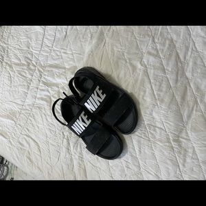 Nike Women’s Tanjun Sandal